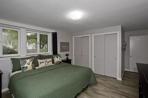 Bedroom - 63 Pine Acre Rd, Springfield, MA 01129 photo 2 of 3