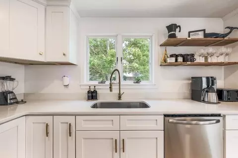 Kitchen - 35 Pinecrest Ave, Mashpee, MA 02649 photo 3 of 4