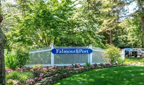 66 Woodland Trl, Teaticket, MA 02536