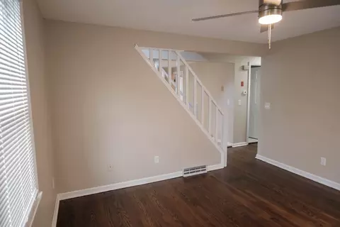 Living - 109 Powell Ave, Springfield, MA 01118 photo 1 of 3