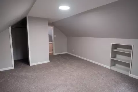 Bedroom - 109 Powell Ave, Springfield, MA 01118 photo 5 of 5