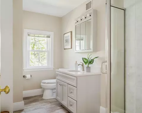Bath - 17 Chesham Rd, Brookline, MA 02445 photo 3 of 3