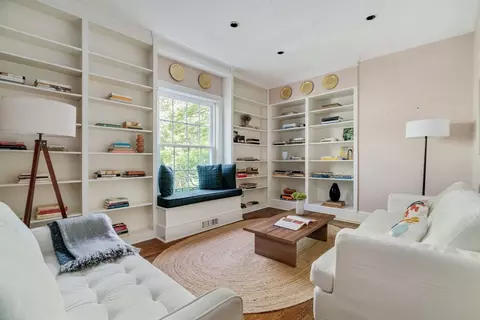 Living - 17 Chesham Rd, Brookline, MA 02445 photo 2 of 3