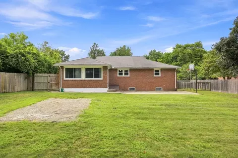 Exterior - 63 Martel Rd, Springfield, MA 01119 photo 7 of 13