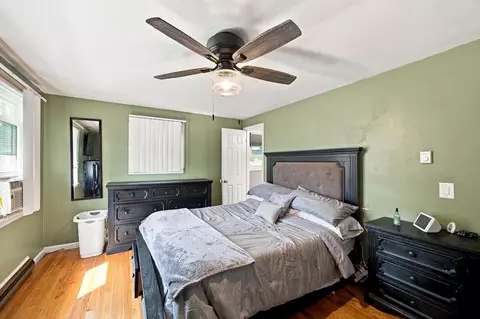 Bedroom - 63 Martel Rd, Springfield, MA 01119 photo 8 of 10