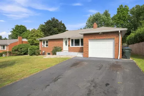 Exterior - 63 Martel Rd, Springfield, MA 01119 photo 4 of 13