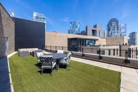 580 Washington St #PHE, Boston, MA 02111