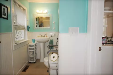 Bath - 48 Highland Ave Onset, Wareham, MA 02558 photo 1 of 4