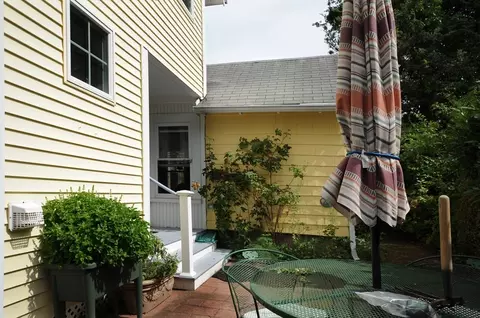 Exterior - 48 Highland Ave Onset, Wareham, MA 02558 photo 1 of 8