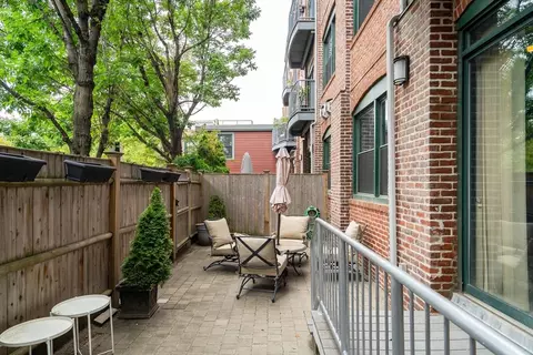 Exterior - 210 Broadway #106, Everett, MA 02149 photo 3 of 3