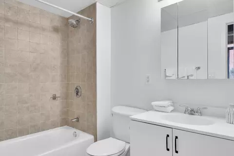 Bath - 210 Broadway #106, Everett, MA 02149 photo 2 of 2