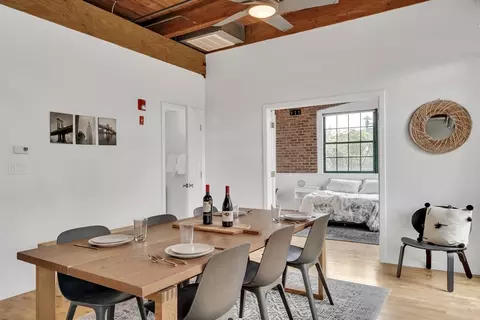 Dining - 210 Broadway #106, Everett, MA 02149 photo 4 of 8