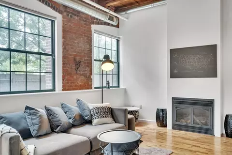 Living - 210 Broadway #106, Everett, MA 02149 photo 6 of 6