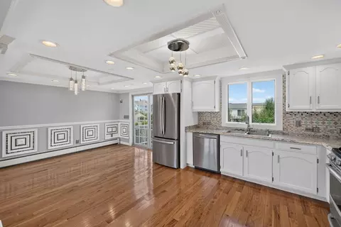 Living - 202 Oman St, Fall River, MA 02721 photo 2 of 7