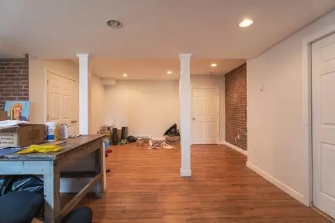 Living - 9 White Rd, Mendon, MA 01756 photo 5 of 5