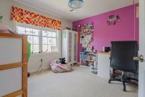 Bedroom - 9 White Rd, Mendon, MA 01756 photo 3 of 7