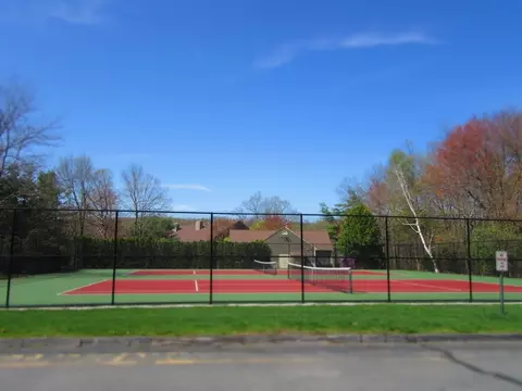 Exterior - 770 Salisbury #322, Worcester, MA 01609 photo 2 of 7