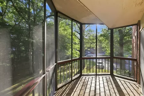Exterior - 770 Salisbury #322, Worcester, MA 01609 photo 5 of 7