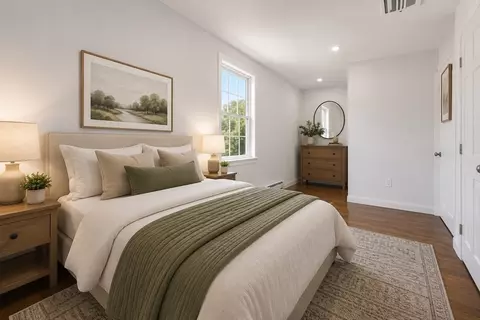 Bedroom - 28 Hazelnut Pl, Dedham, MA 02026 photo 5 of 6