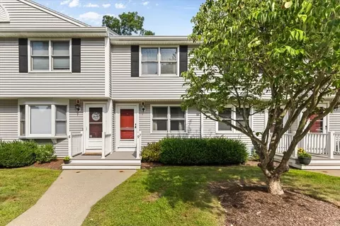 162 Oak St #9, Taunton, MA 02780