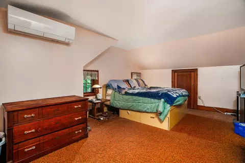 Bedroom - 87 Ashfield Rd, Conway, MA 01341 photo 6 of 10
