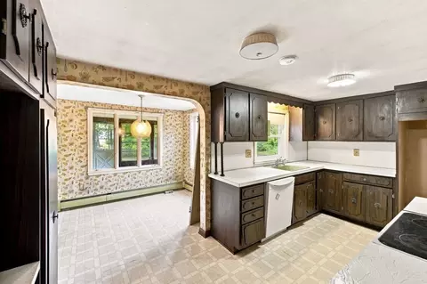 Kitchen - 8 Charlesgate Rd, Walpole, MA 02081 photo 2 of 2