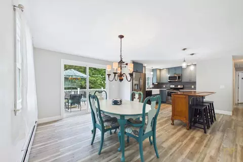 Dining - 7 Marks Cove Rd, Wareham, MA 02571 photo 2 of 3