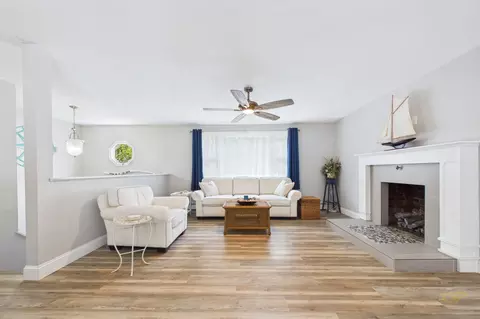 Living - 7 Marks Cove Rd, Wareham, MA 02571 photo 1 of 4