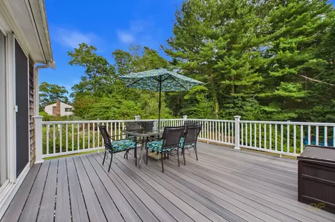 Exterior - 7 Marks Cove Rd, Wareham, MA 02571 photo 3 of 6