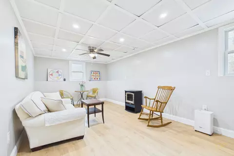 Living - 7 Marks Cove Rd, Wareham, MA 02571 photo 4 of 4