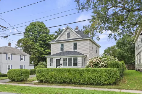 80 Calumet St, Pittsfield, MA 01201