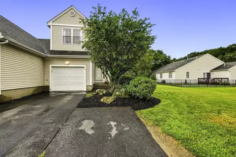 6 Tern Dr #6, Shrewsbury, MA 01545