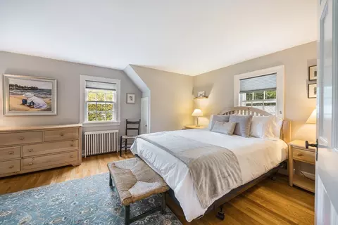Bedroom - 21 Bond St, Reading, MA 01867 photo 8 of 8