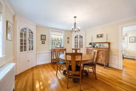 Dining - 21 Bond St, Reading, MA 01867 photo 1 of 2