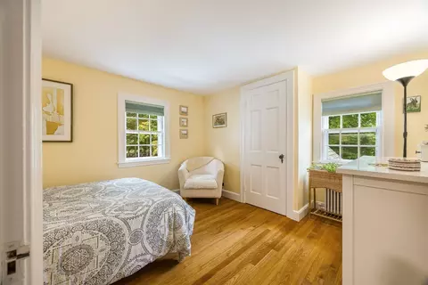 Bedroom - 21 Bond St, Reading, MA 01867 photo 6 of 8