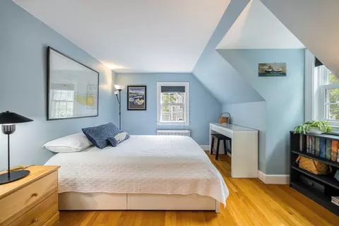 Bedroom - 21 Bond St, Reading, MA 01867 photo 4 of 8