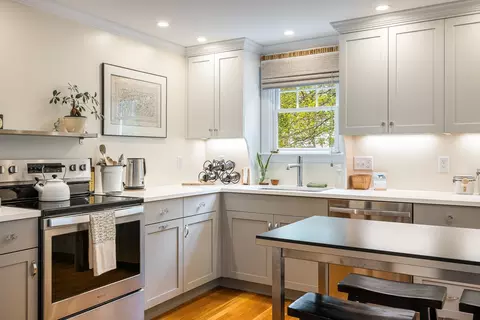 Kitchen - 21 Bond St, Reading, MA 01867 photo 3 of 3