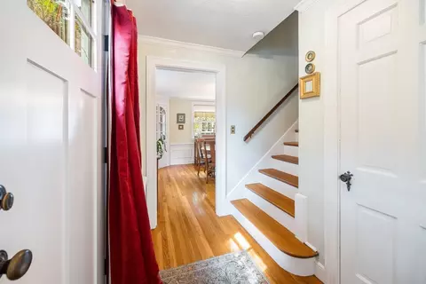 Entry Way - 21 Bond St, Reading, MA 01867 photo 1 of 6