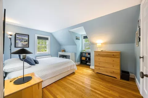 Bedroom - 21 Bond St, Reading, MA 01867 photo 5 of 8