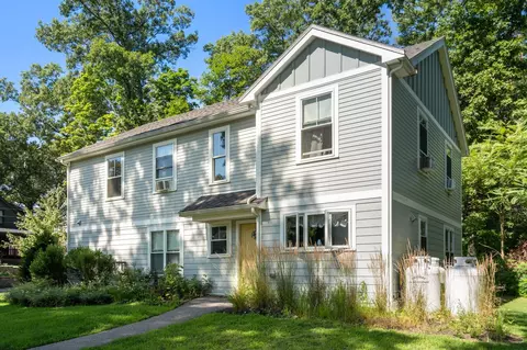 Exterior - 299-301 Bacon St, Natick, MA 01760 photo 6 of 11