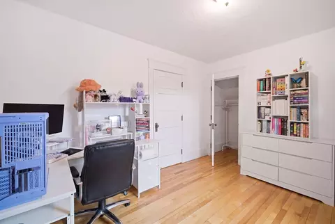 Bedroom - 209 Green St, Gardner, MA 01440 photo 2 of 2