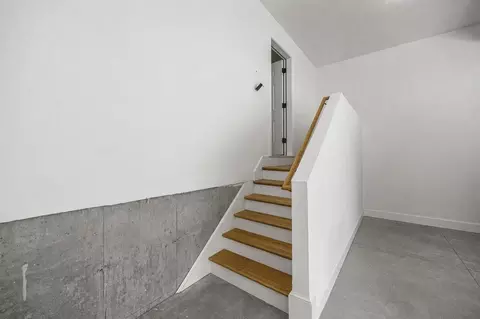 Entry Way - 188 St Louis Ave, Woonsocket, RI 02895 photo 3 of 5