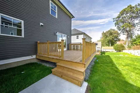 Exterior - 188 St Louis Ave, Woonsocket, RI 02895 photo 2 of 5