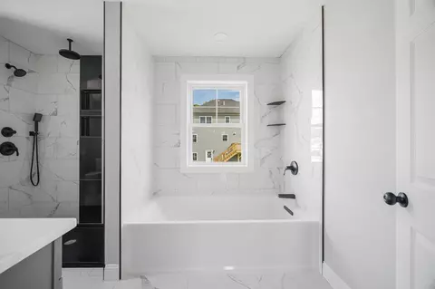 Bath - 188 St Louis Ave, Woonsocket, RI 02895 photo 4 of 5