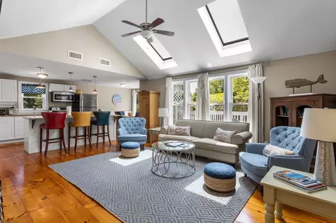 216 Orleans Rd #D, Chatham, MA 02650