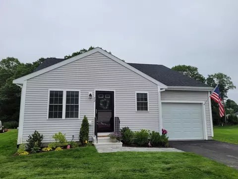 6 Bumblebee Dr, Plymouth, MA 02360