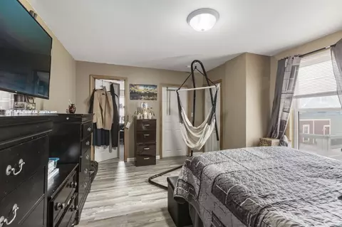 Bedroom - 381 Pine St, Fall River, MA 02720 photo 2 of 3