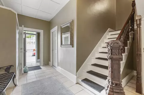 Entry Way - 381 Pine St, Fall River, MA 02720 photo 1 of 4