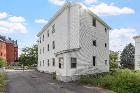 Exterior - 3 Aetna St, Worcester, MA 01604 photo 3 of 4