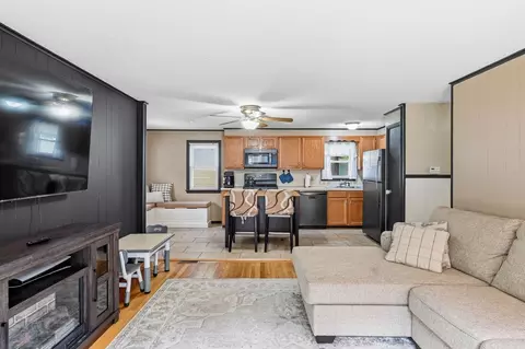 Living - 42 N Brook Rd, Springfield, MA 01119 photo 2 of 2